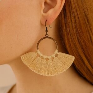 Light Beige Fan Tassel Earrrings